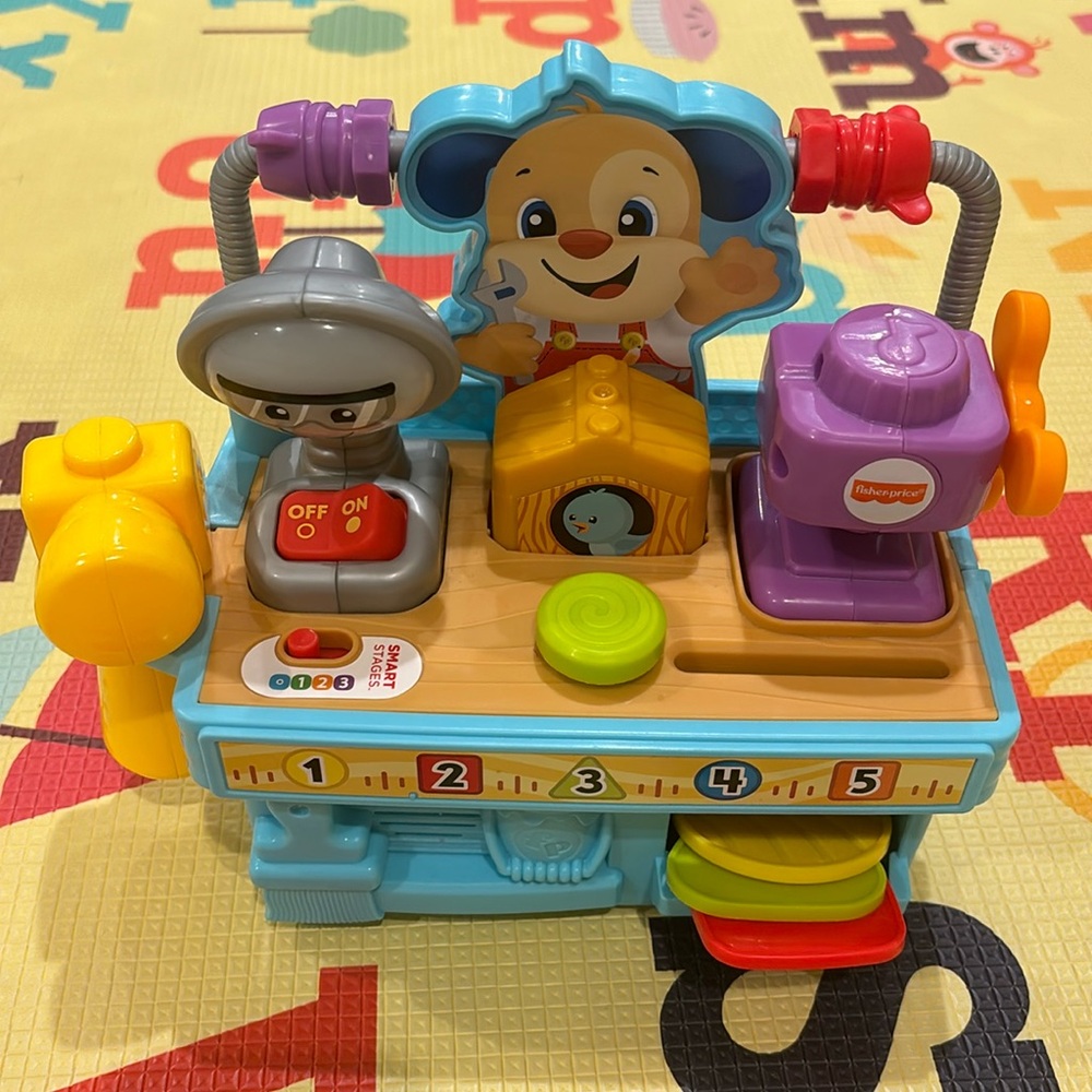 Fisher-Price Laugh & Learn Busy Learning Tool Bench